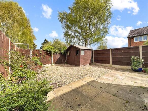 Generous Enclosed Garden 718