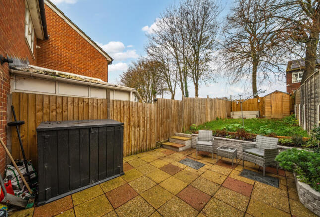 1385397-6-6928402...