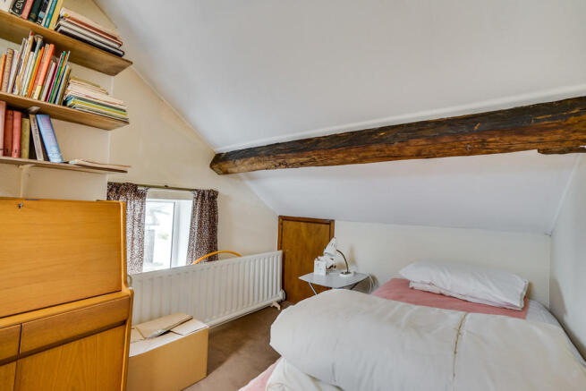 Study/bedroom 5