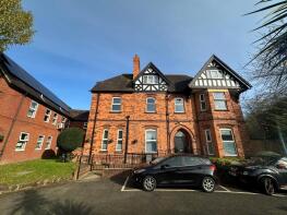 Flat 11, Hillcairnie House, St Andrews Road, Droitwich Spa WR9 8DJ