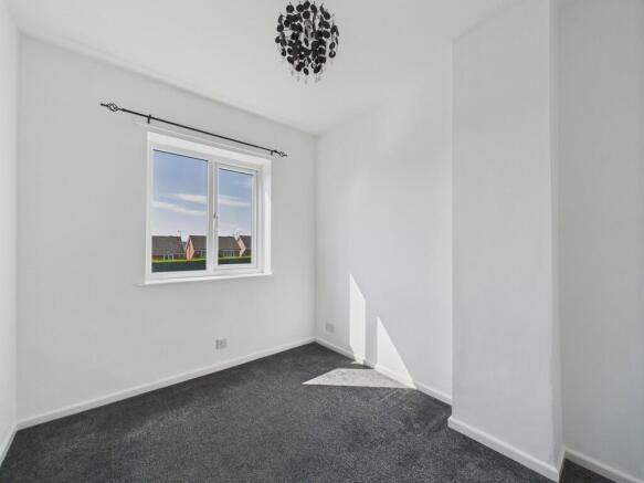3 bed Semi-Detached for sale Image 12