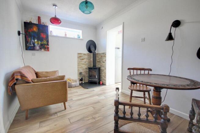 2 bed Semi-Detached for sale Image 5
