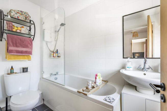 2 bed Town House for sale Image 12