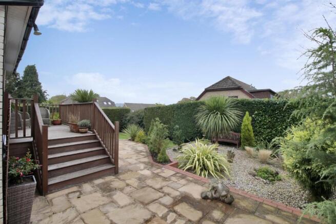 Garden 2.jpg