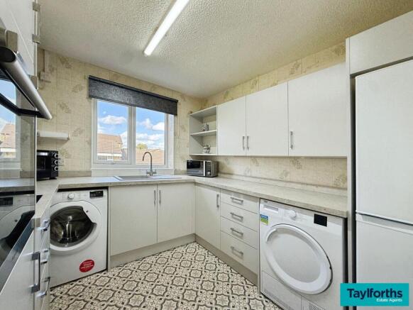 Langsford Close, Barnoldswick, BB18 photo 4