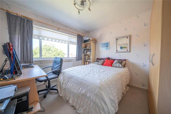 4 bed Semi-Detached for sale Image 7