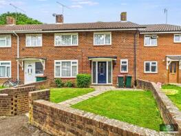 33, Walnut Lane, Langley Green, Crawley RH11 7NH