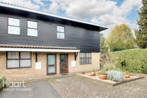8, Lark Valley Court, Lark Valley Drive, Bury St. Edmunds IP28 6UQ
