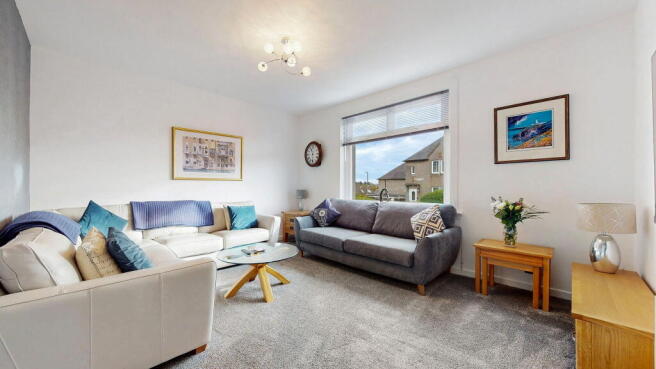 85 Kirkland Park Avenue, Strathaven, ML10 6DY photo 3