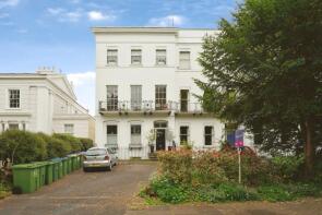 Flat 3, 67, Pittville Lawn, Cheltenham GL52 2BJ