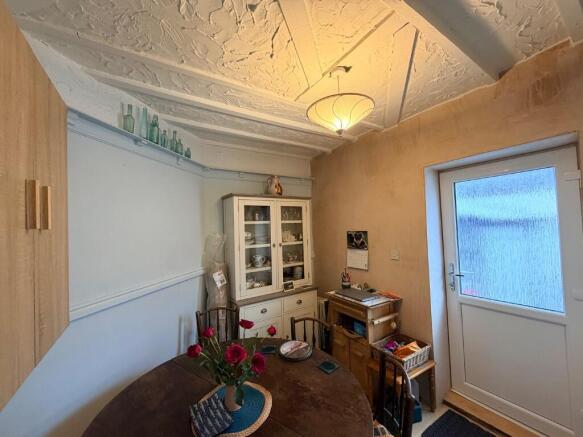 2 bed Terraced for sale Image 4