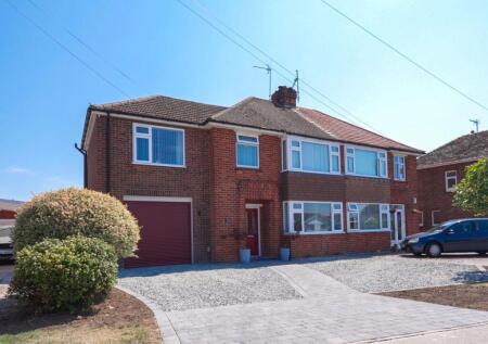 Rosebery Avenue, Boston, PE21