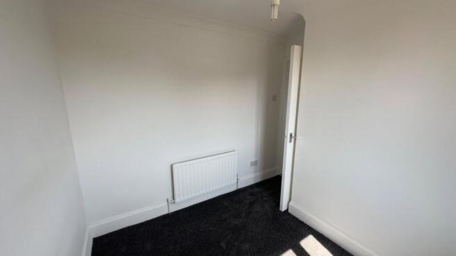 4 bed Terraced to rent Image 9