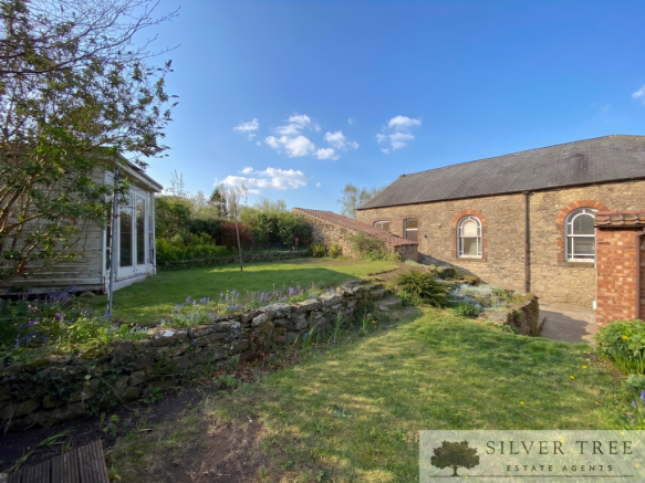 3 bed Semi-Detached for sale Image 12
