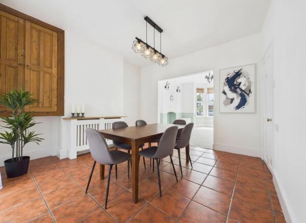 Dining Room (Virtually Furnished)