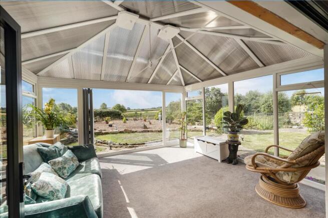 6 bed Smallholding for sale Image 9