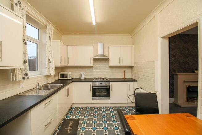 2 bed End of Terrace for sale Image 2
