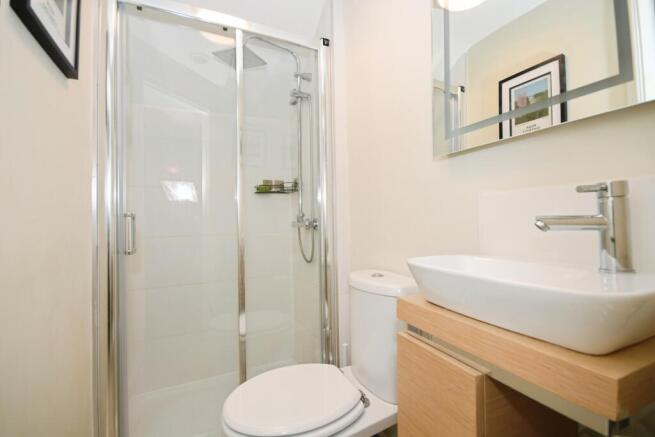 Master En-suite