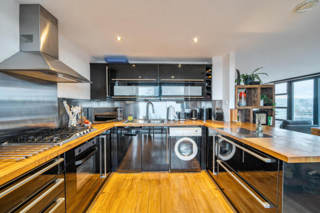 1416484-16-69988c...