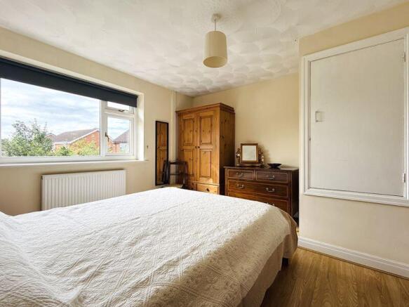 2 bed Semi-Detached for sale Image 12
