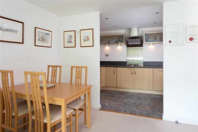 1 bed Apartment for sale Image 5