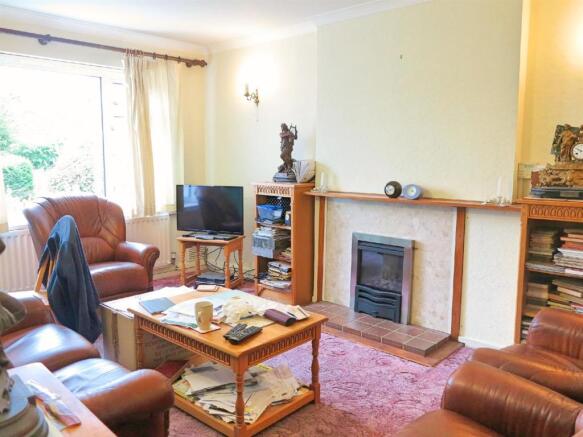 Living Room.jpg