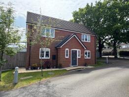 2, Greyhound Close, Burntwood WS7 9EQ
