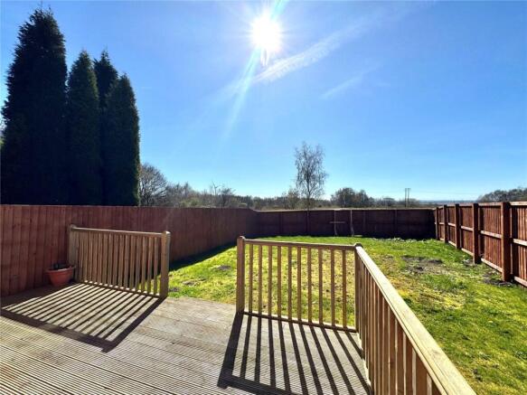 Chestnut Street, Grimethorpe, Barnsley, South Yorkshire, S72 photo 4