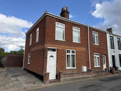 19 Damgate Lane, Acle, Norwich, Norfolk NR13 3DH