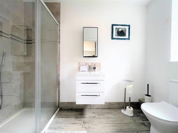 Ensuite
