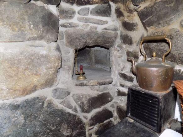 Clome Oven