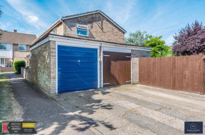 Garage.