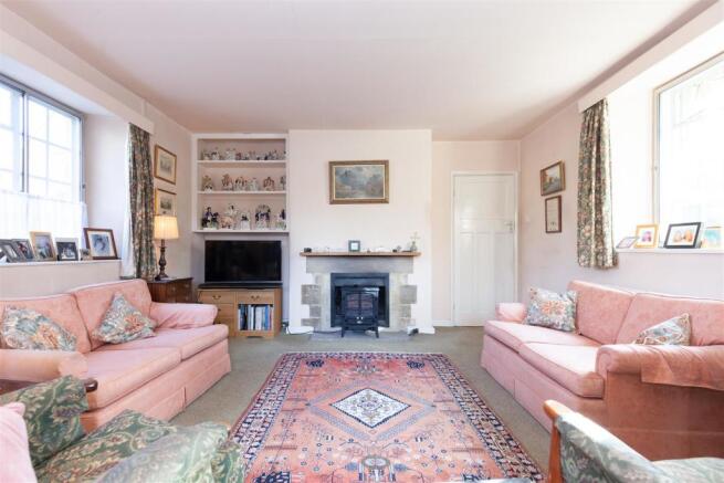 Sitting Room 2.jpg