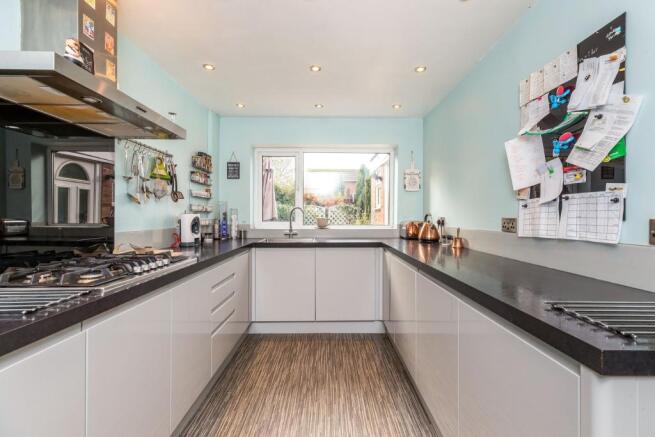Kitchen 1
