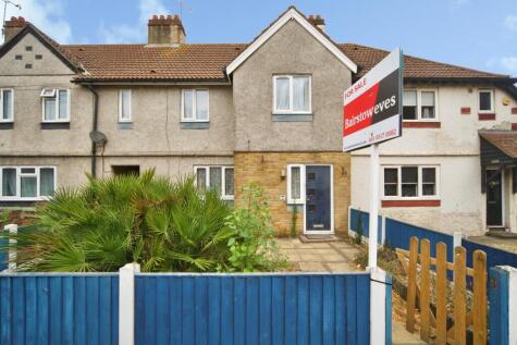 New Road, Dagenham, RM10