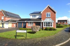 2, Dean Close, Market Drayton TF9 3UR