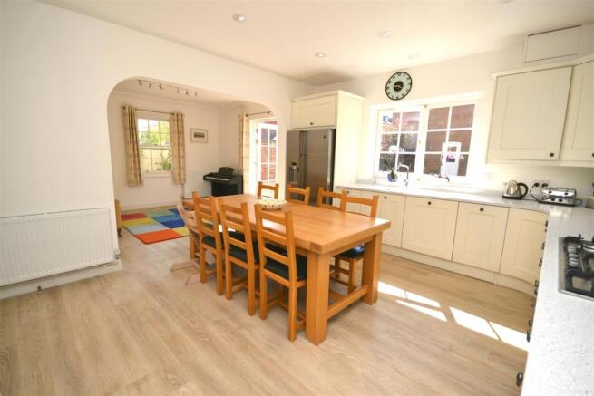 Kitchen 1ed1.jpg