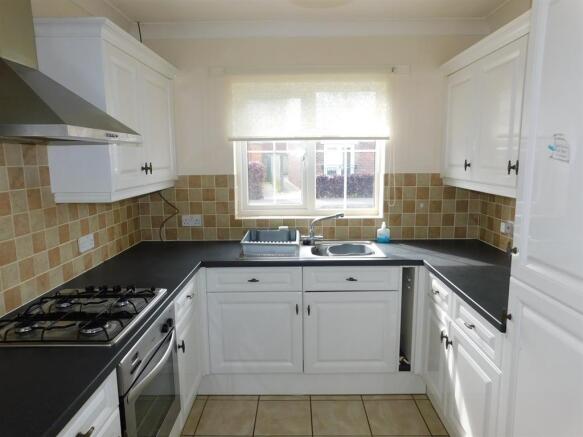 Kitchen 1