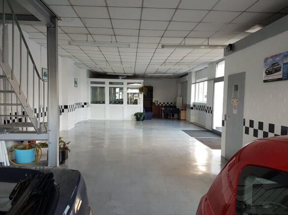 Photo 2 144 Highfield Road 11012017.jpg