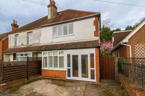 Grove Road, Church Crookham, GU52