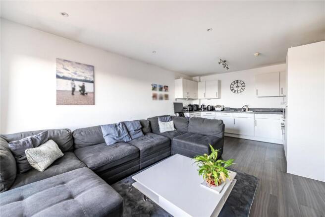 Lounge/Kitchen