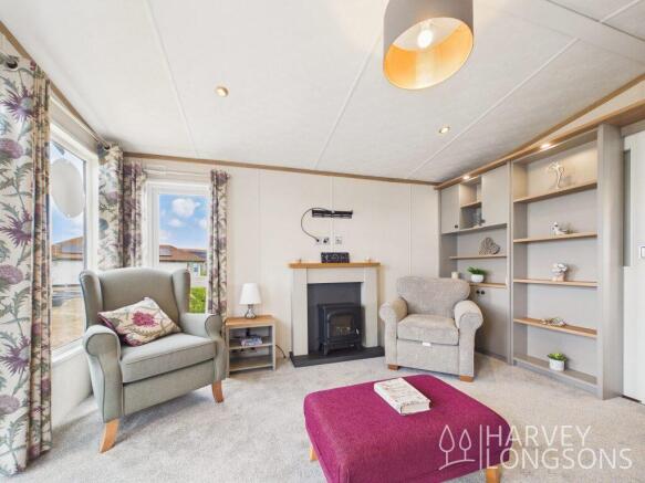 Pemberton Abingdon Lounge Fireplace Seaview Holida