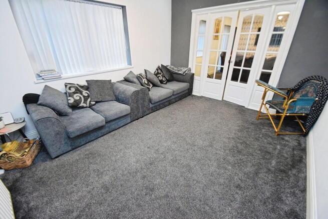 cfbeb57b-Lounge 2...