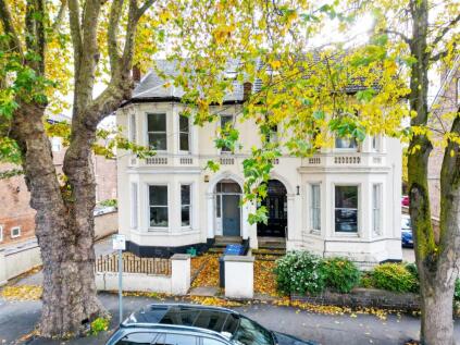 Avenue Road, Leamington Spa