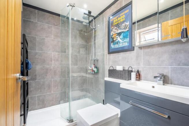 2 bed Terraced for sale Image 4