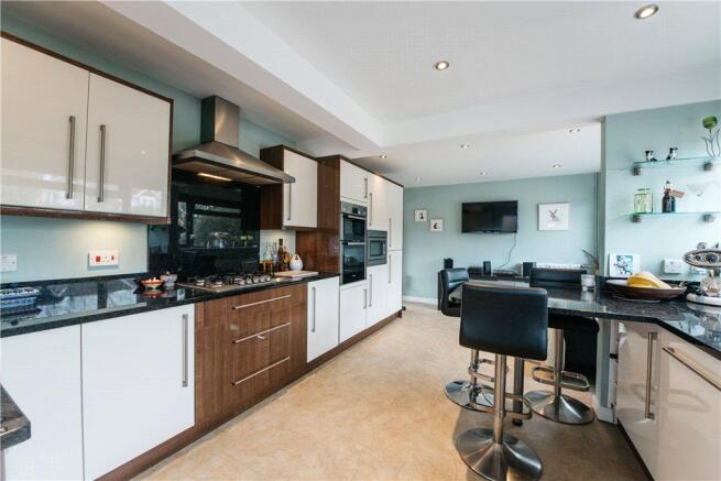 Kit/Brea/Family Room