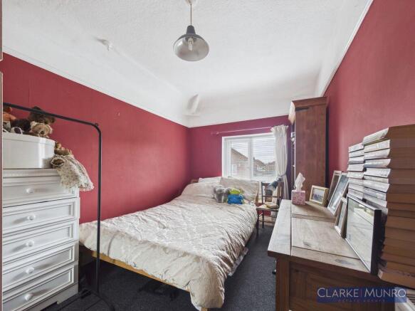 3 bed Semi-Detached for sale Image 11