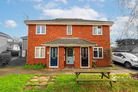 Crescent Court, Crescent Avenue, Grays, RM17