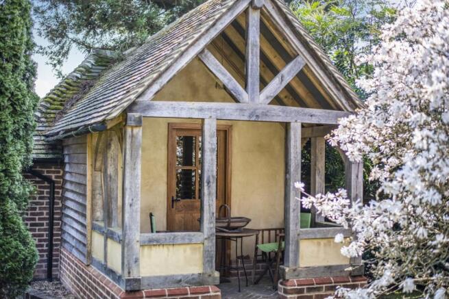 Outhouse/Garden Stor