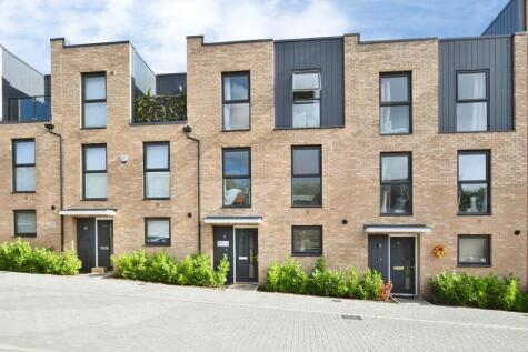 Granite Rise, Pinhoe